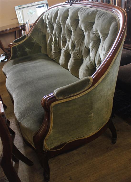 Victorian showwood button back sofa